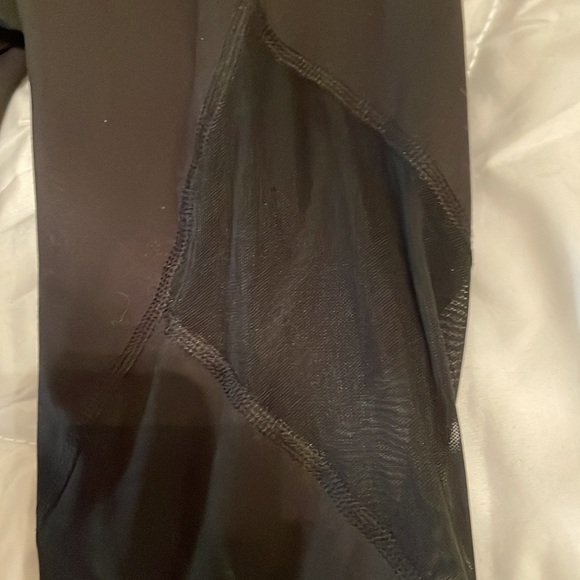 Old navy black leggings with mesh design on the legs - Picture 2 of 3